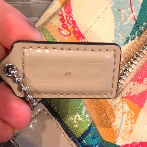 Gently-Used Coach Shoulder Bag - Picture 3 of 8